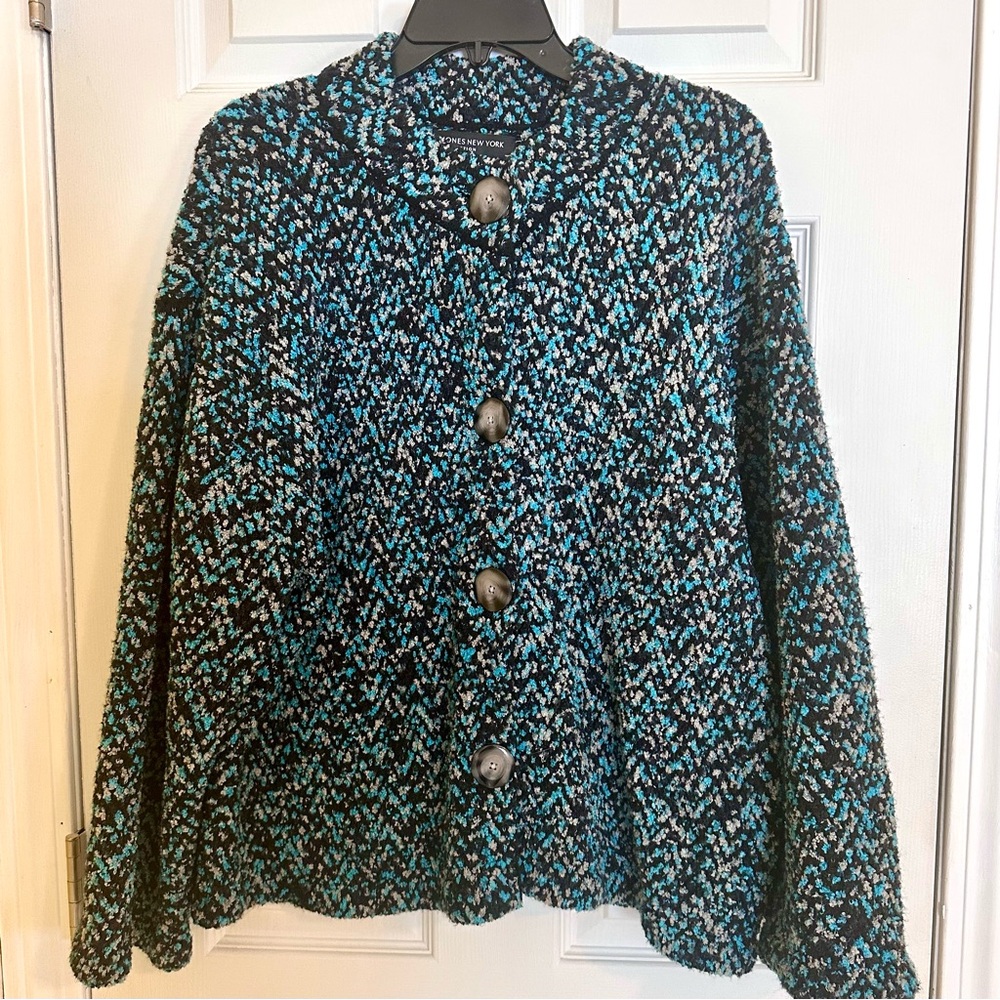Jones New York XL Black Gray and Blue button up sweater